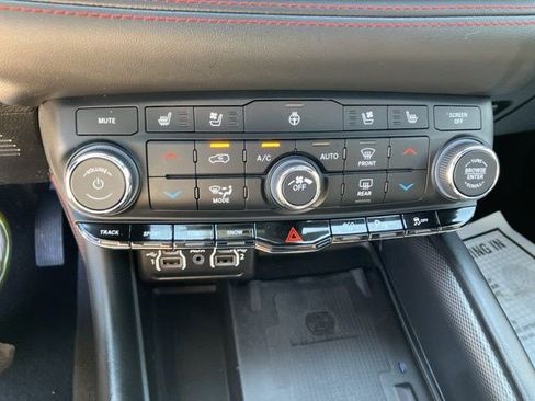 Certified 2023 Dodge Durango R/T w/ Tow 'N Go Package image 12