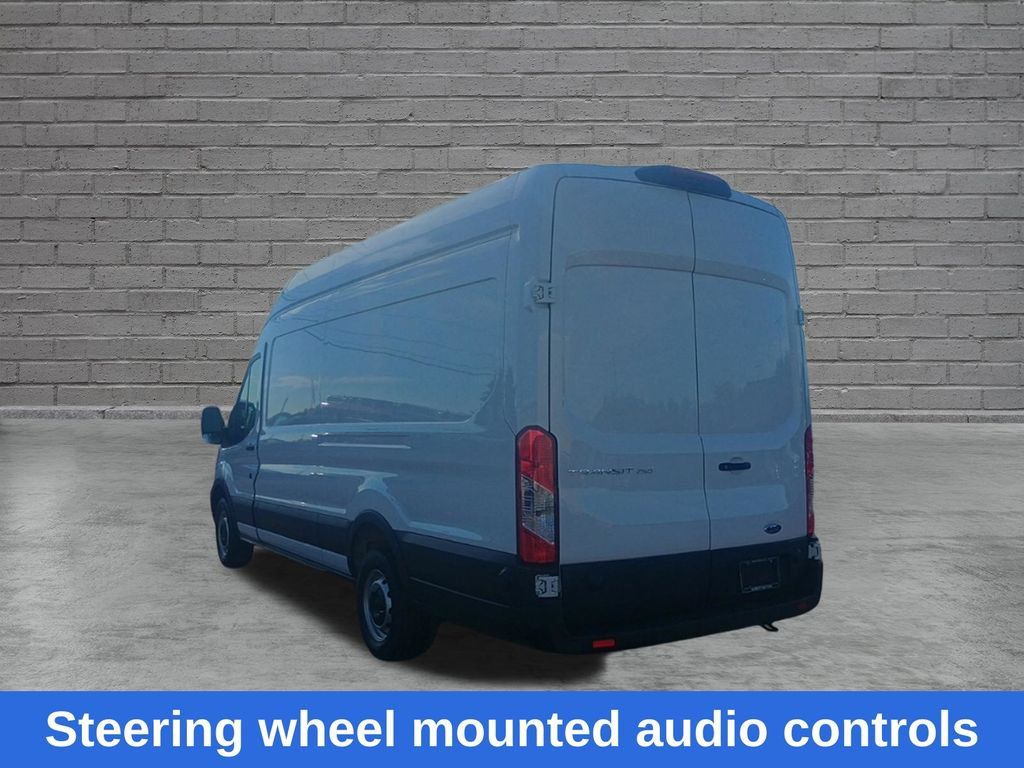 Used 2025 Ford Transit 250 148 High Roof Extended RWD image 5