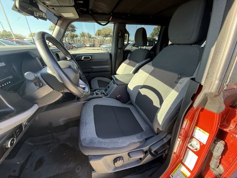 Used 2023 Ford Bronco Big Bend image 27