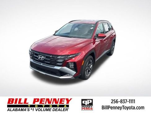 Used 2025 Hyundai Tucson SEL FWD image 1