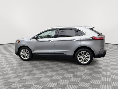 Used 2020 Ford Edge Titanium AWD/4WD image 37