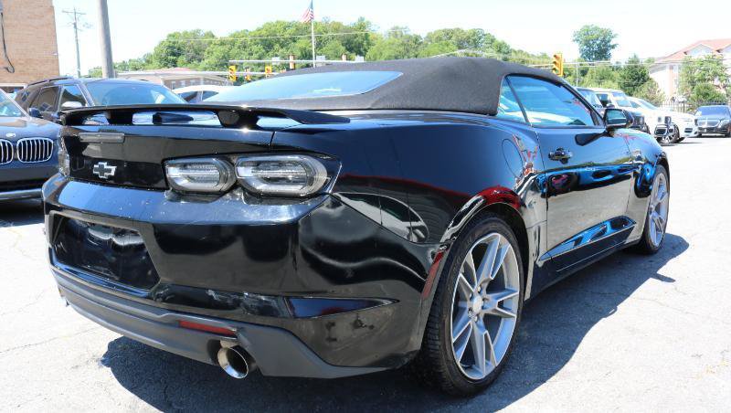 Used 2020 Chevrolet Camaro LT w/ RS Package RWD image 6