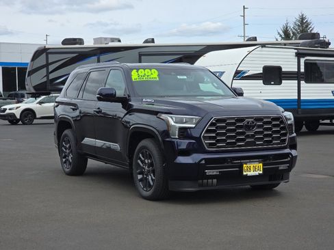 New 2026 Toyota Sequoia Platinum AWD/4WD image 2