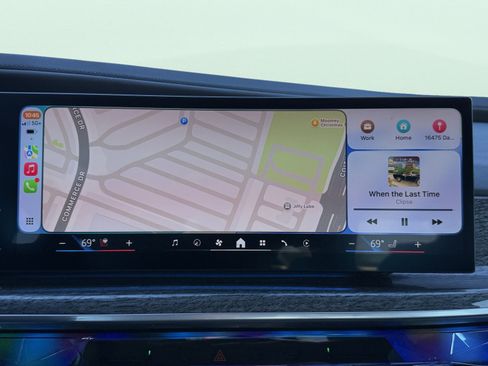 Used 2023 BMW 740i image 82