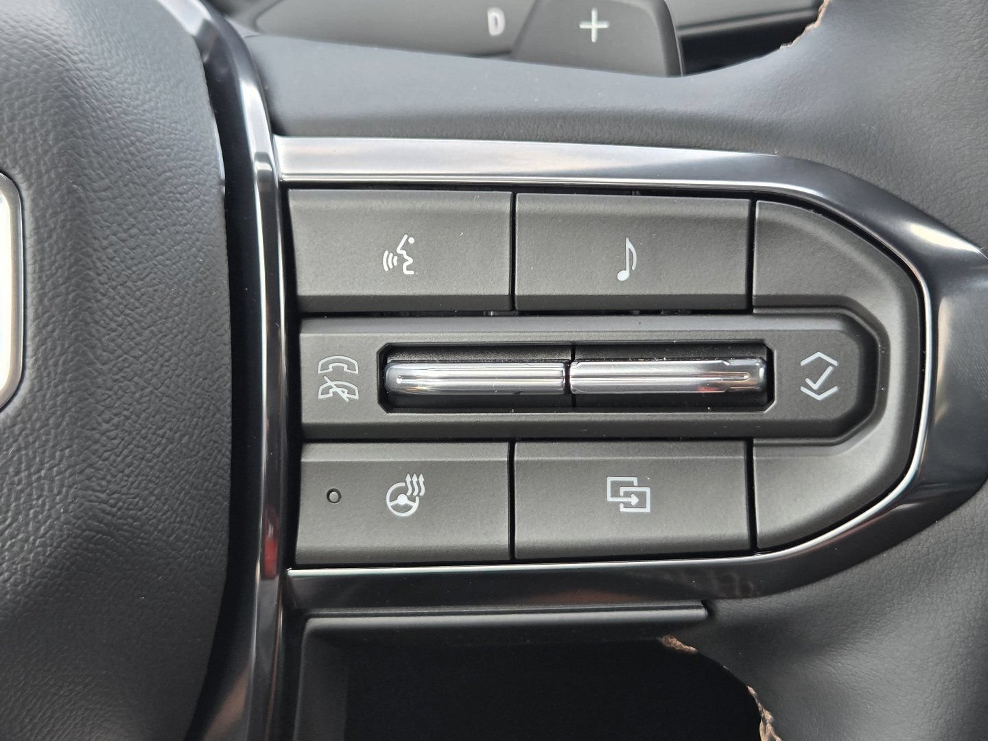 New 2026 GMC Terrain AT4 w/ Technology Package II AWD/4WD image 30