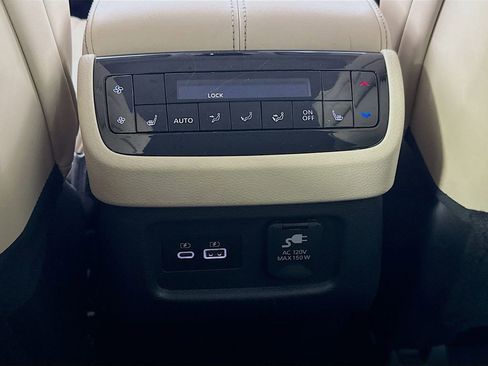 Used 2023 INFINITI QX60 Sensory w/ Vision Package image 27
