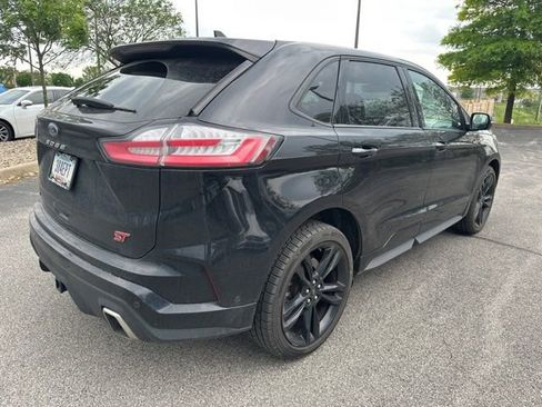 Used 2022 Ford Edge ST w/ Equipment Group 401A AWD/4WD image 3