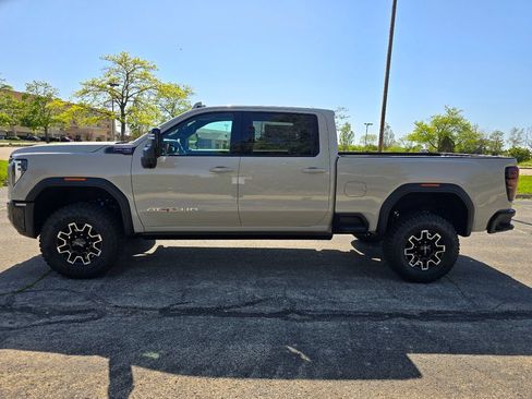 New 2026 GMC Sierra 2500 AT4X AWD/4WD image 6