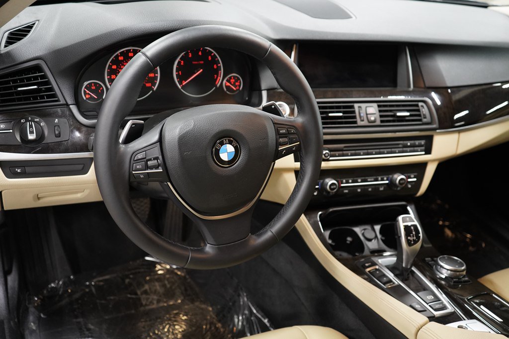 Used 2016 BMW 535i Sedan RWD image 10