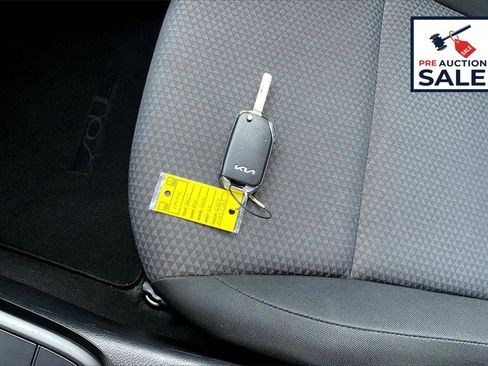 Certified 2023 Kia Soul LX w/ Option Group 015 image 10