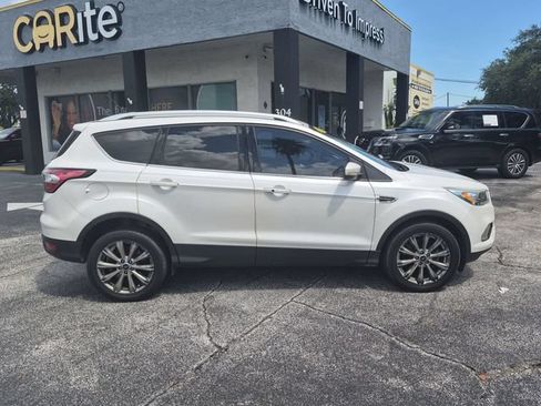 Used 2017 Ford Escape Titanium w/ Equipment Group 301A FWD image 4