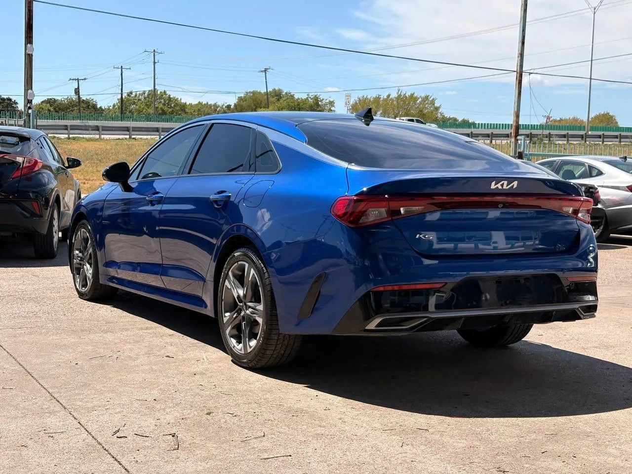 Used 2022 Kia K5 EX w/ EX Premium Package FWD image 4