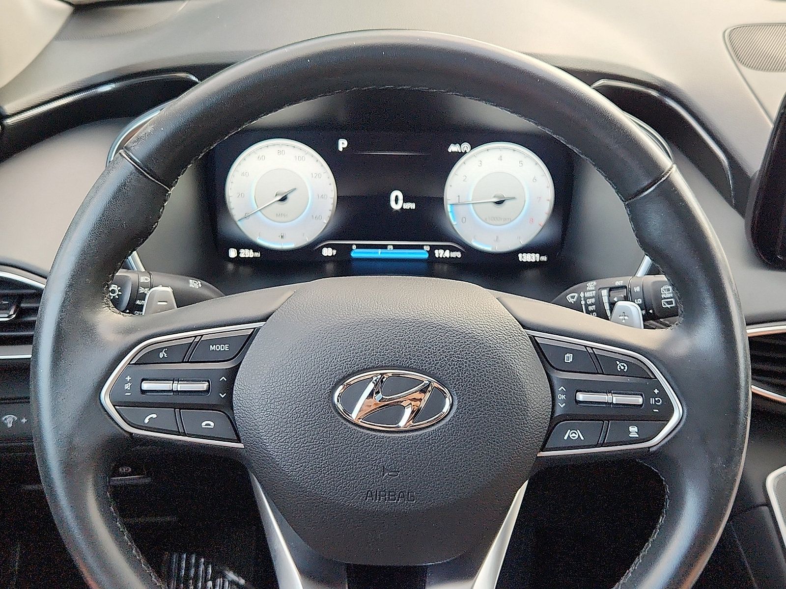 Certified 2023 Hyundai Santa Fe SEL w/ Premium Package AWD/4WD image 19