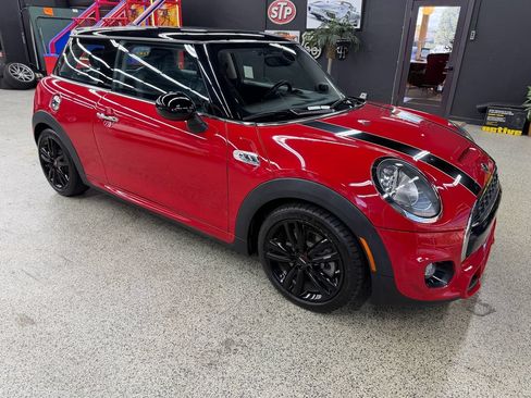 Used 2015 MINI Cooper S FWD image 7