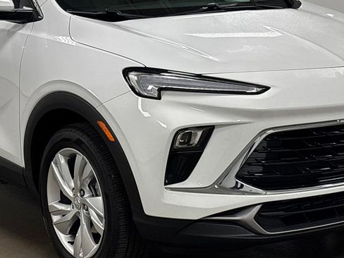 Used 2025 Buick Encore GX Preferred image 5