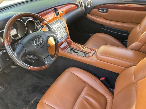 Used 2002 Lexus SC 430 Convertible RWD image 16