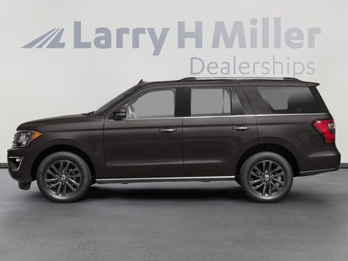 Used 2019 Ford Expedition Limited w/ Equipment Group 303A RWD image 3
