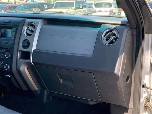Used 2013 Ford F150 XLT w/ Luxury Equipment Group RWD image 18