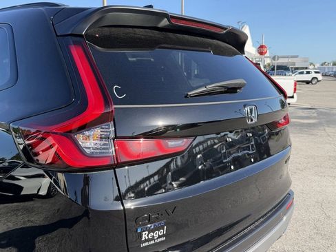Used 2026 Honda CR-V Sport-L image 11