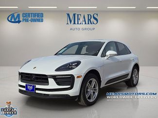 Used 2024 Porsche Macan Turbo video 1
