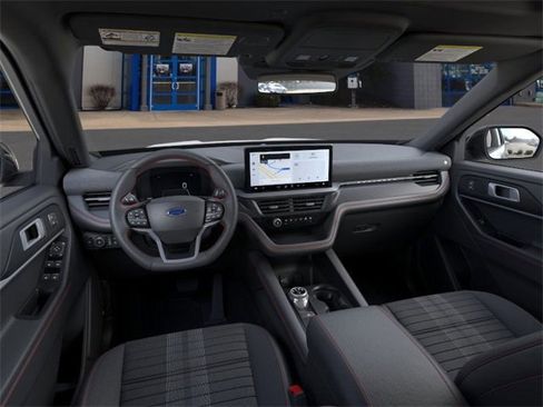 New 2026 Ford Explorer ST-Line w/ ST-Line Street Pack image 9
