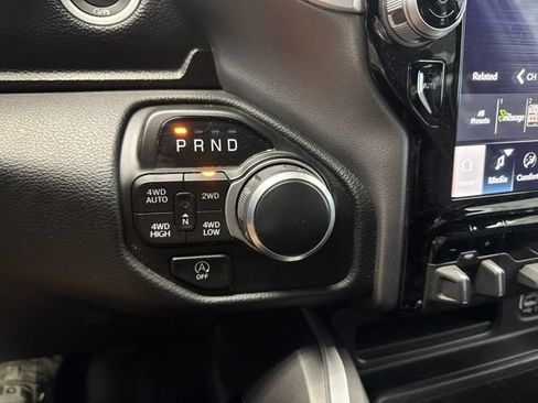Used 2023 RAM 1500 Big Horn AWD/4WD image 17
