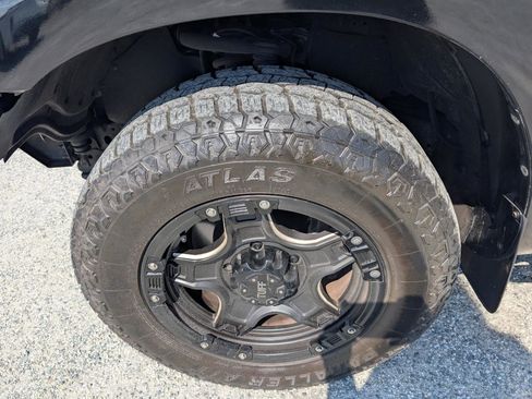 Used 2012 Toyota Tundra 2WD Double Cab w/ Tow Pkg image 11