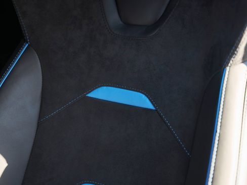 Used 2023 Lamborghini Huracan Tecnica image 41