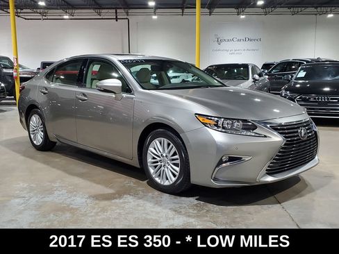 Used 2017 Lexus ES 350 w/ Premium Package FWD image 3