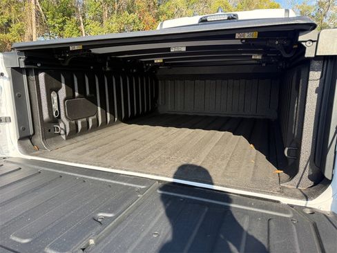 New 2025 RAM 1500 Limited image 30