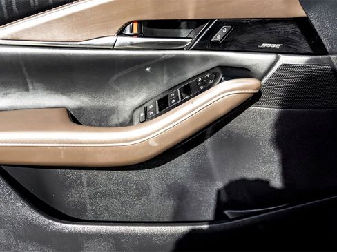 Used 2024 MAZDA CX-30 AWD 2.5 S w/ Premium Package image 9