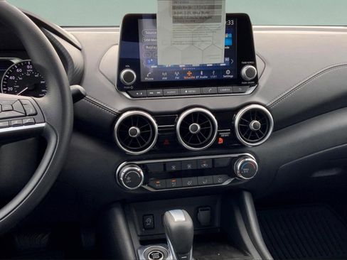 New 2025 Nissan Sentra SV image 8