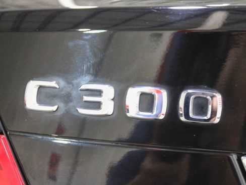 Used 2012 Mercedes-Benz C 300 4MATIC Sedan image 24