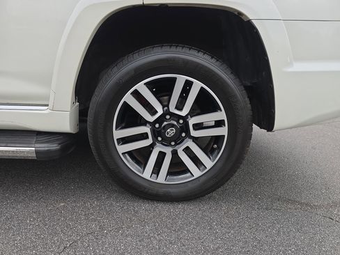 Used 2020 Toyota 4Runner Limited image 36