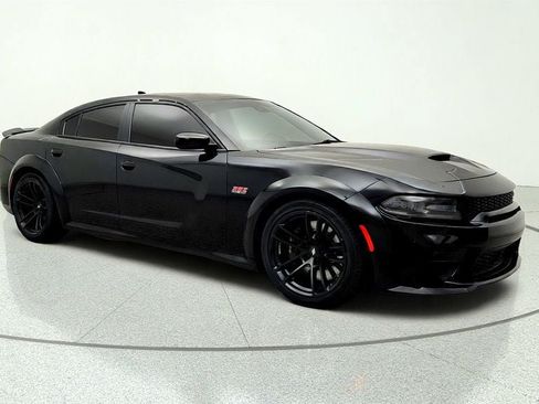 Used 2021 Dodge Charger Scat Pack RWD image 3