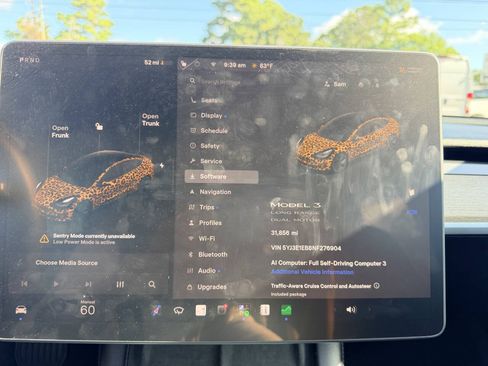 Used 2022 Tesla Model 3 Long Range AWD/4WD image 25