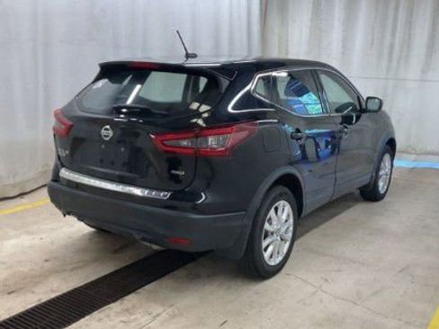 Used 2020 Nissan Rogue Sport S w/ Appearance Package image 3