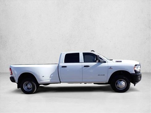 Used 2022 RAM 3500 Tradesman AWD/4WD image 5