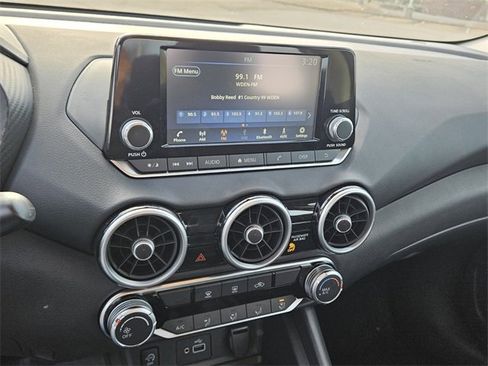 Used 2025 Nissan Sentra S image 18