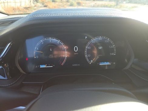 Used 2023 Jeep Grand Cherokee L Limited w/ Luxury Tech Group II image 6