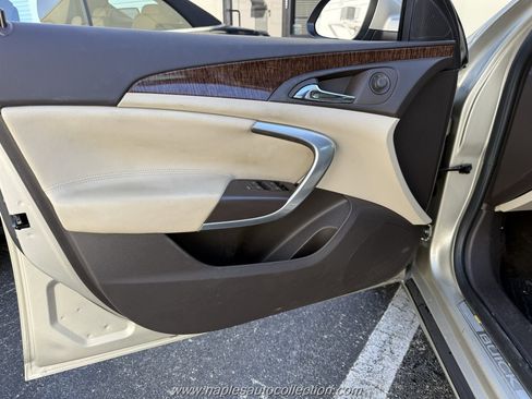 Used 2013 Buick Regal Premium image 10