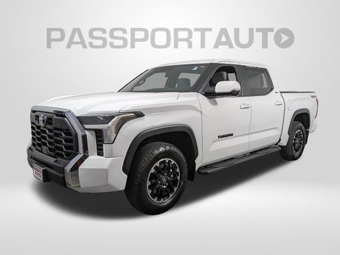 Used 2025 Toyota Tundra SR5 image 1