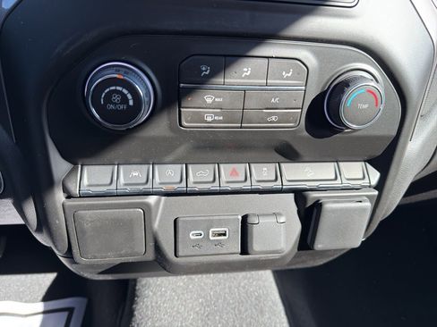 New 2026 Chevrolet Silverado 1500 Custom Trail Boss w/ LPO, Dark Essentials Package image 15