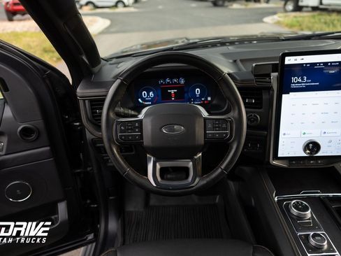 Used 2024 Ford Expedition Max Platinum image 27