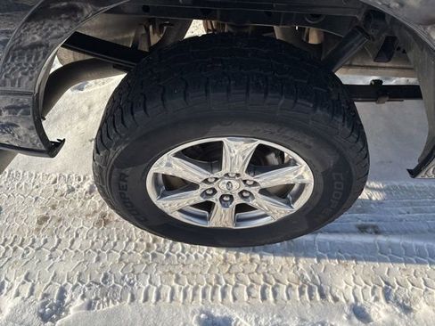 Used 2018 Ford F150 XLT w/ Equipment Group 302A Luxury image 6