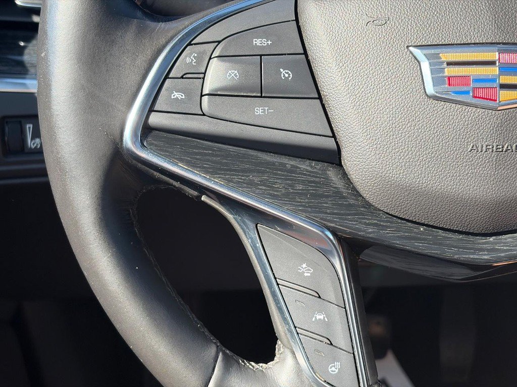 Used 2020 Cadillac XT5 Premium Luxury AWD/4WD image 25