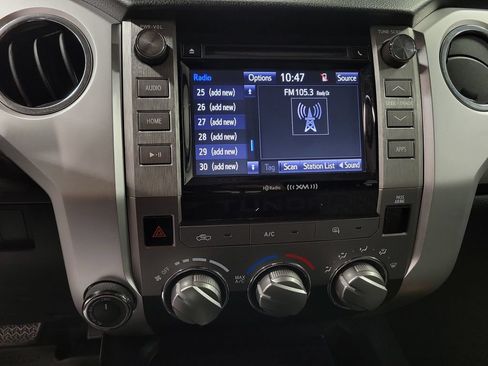 Used 2019 Toyota Tundra SR5 AWD/4WD image 19