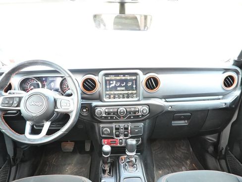 Used 2022 Jeep Gladiator Mojave w/ Cold Weather Group AWD/4WD image 26