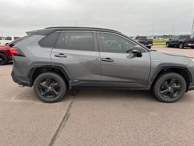 Used 2021 Toyota RAV4 XSE w/ XSE Grade Weather Package AWD/4WD image 7