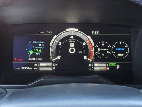 Used 2025 Toyota Sequoia Platinum image 13